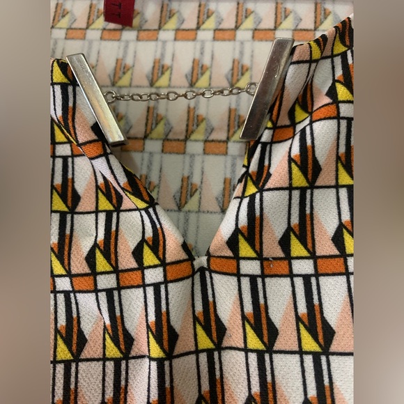 Blouse size small - Picture 3 of 3